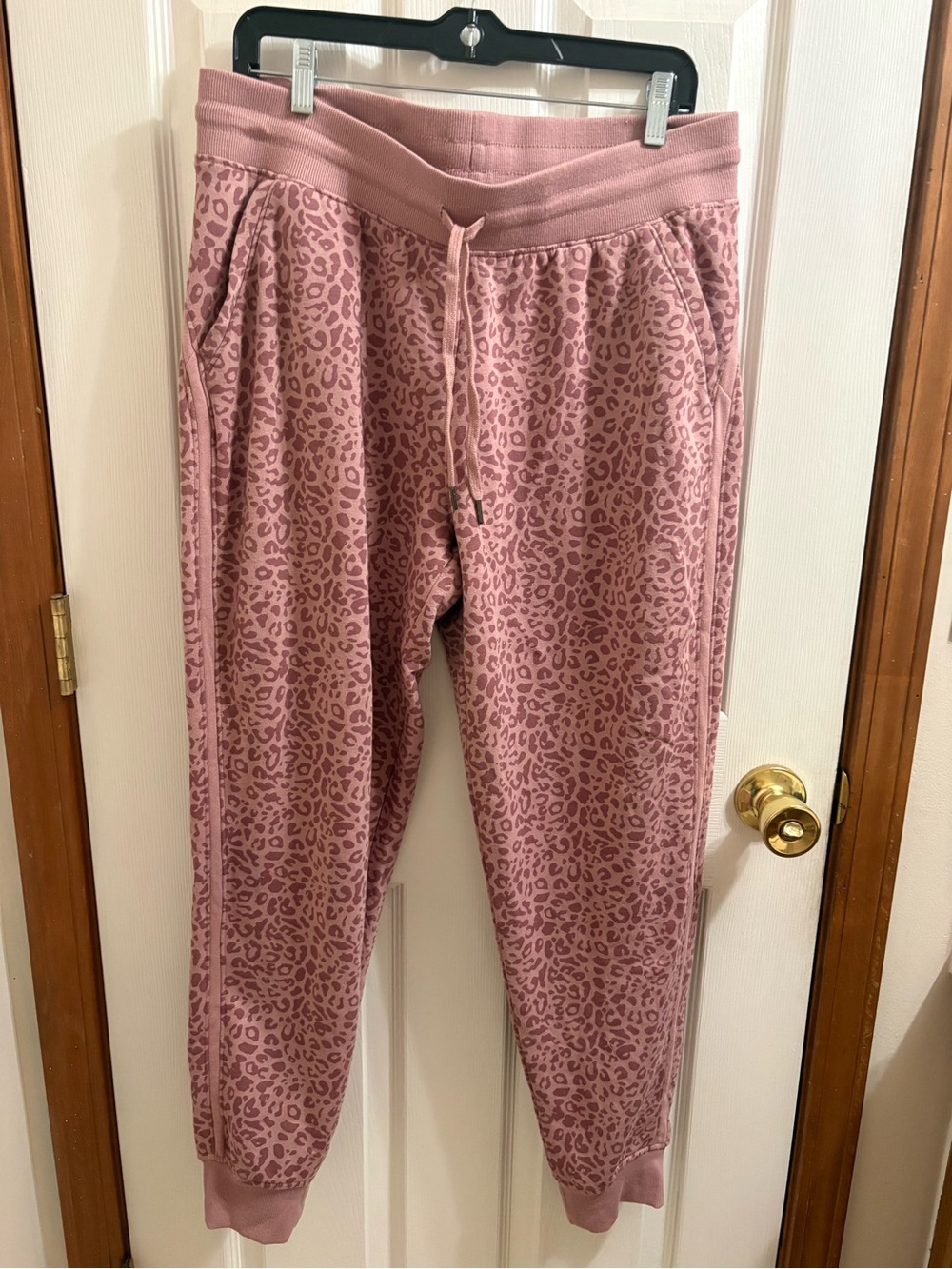 tek gear Mauve Pink Leopard Print Joggers
